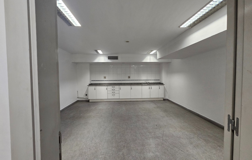 Alquiler - Oficinas -
Barcelona - Sant Martí