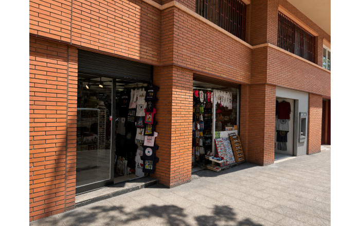 Traspaso - Tiendas -
Barcelona - Parc Guell