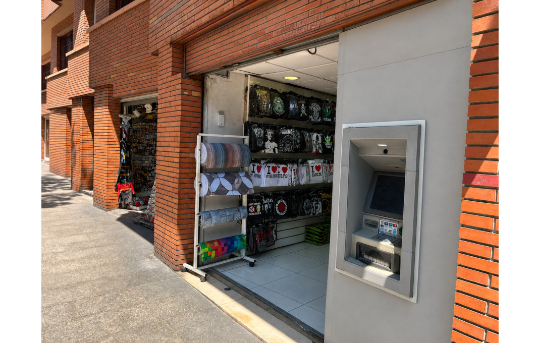Traspaso - Tiendas -
Barcelona - Parc Guell