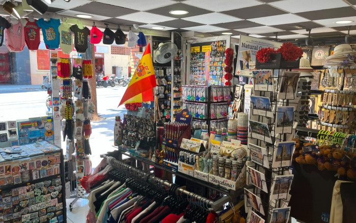 Traspaso - Tiendas -
Barcelona - Parc Guell