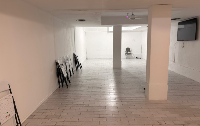 Traspaso - Local comercial -
Esplugues de Llobregat - Montesa