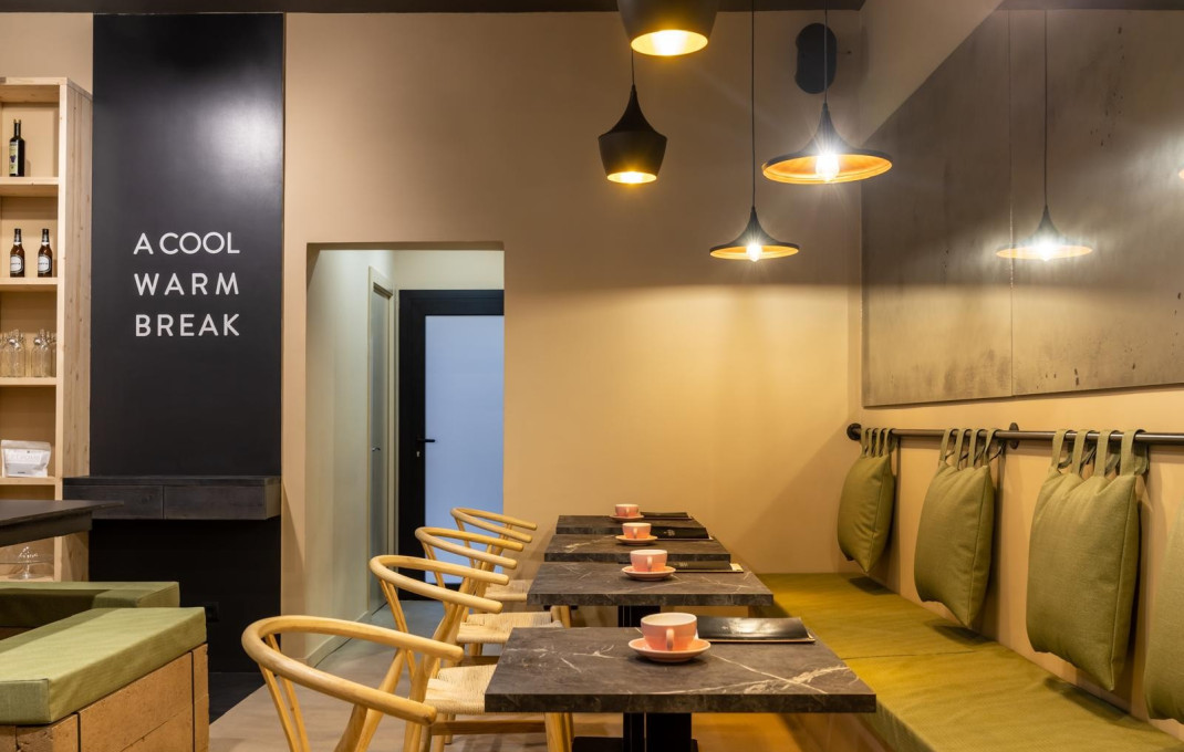 Traspaso - Bar-Cafeteria -
Barcelona - Gràcia