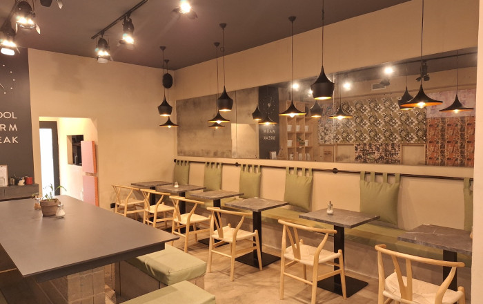 Traspaso - Bar-Cafeteria -
Barcelona - Gràcia