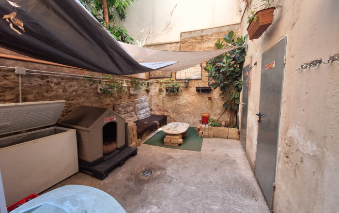 Traspaso - Bar-Cafeteria -
Barcelona - Gràcia