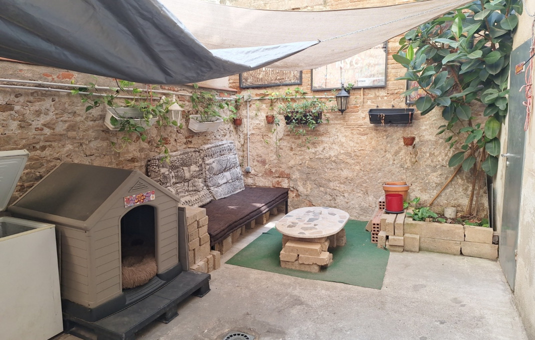 Traspaso - Bar-Cafeteria -
Barcelona - Gràcia