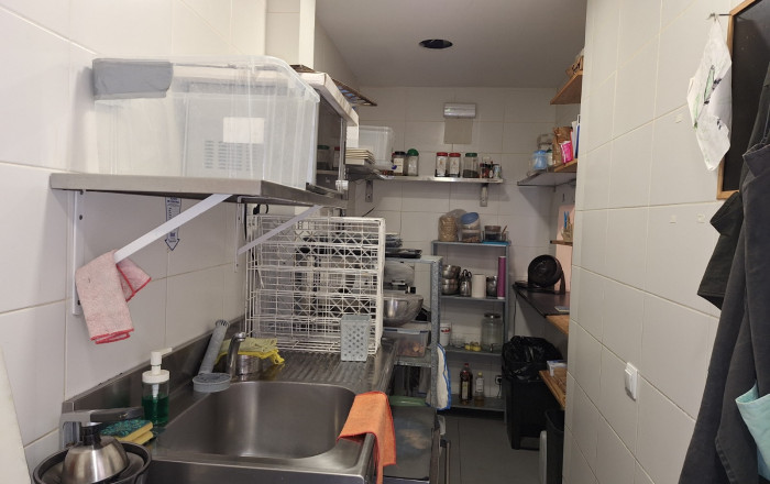 Traspaso - Bar-Cafeteria -
Barcelona - Gràcia