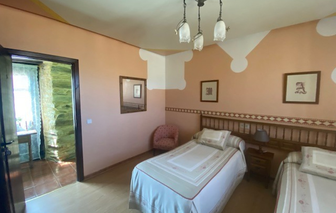 Revente - Hotel Rural -
León - Quintanilla de Somoza