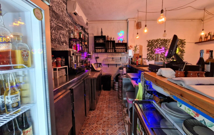 Traspaso - Bar Restaurante -
Barcelona - Sant Andreu