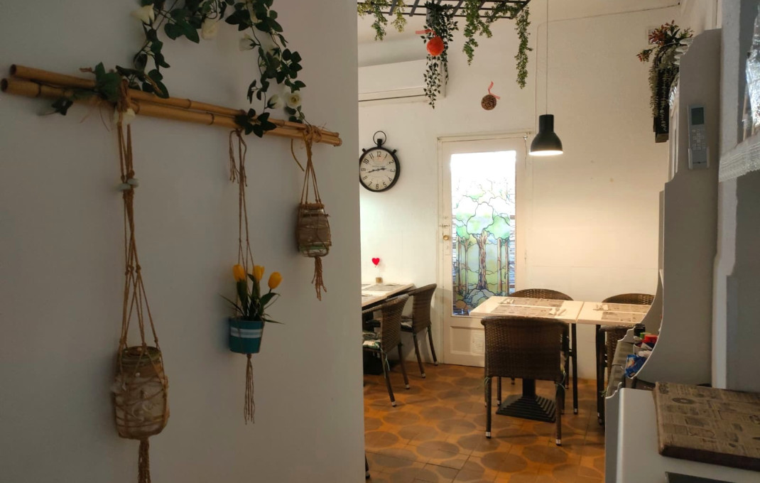 Traspaso - Bar Restaurante -
Barcelona - Sant Andreu