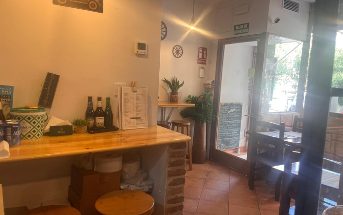 Traspaso - Bar Restaurante -
Horta - Guinardó