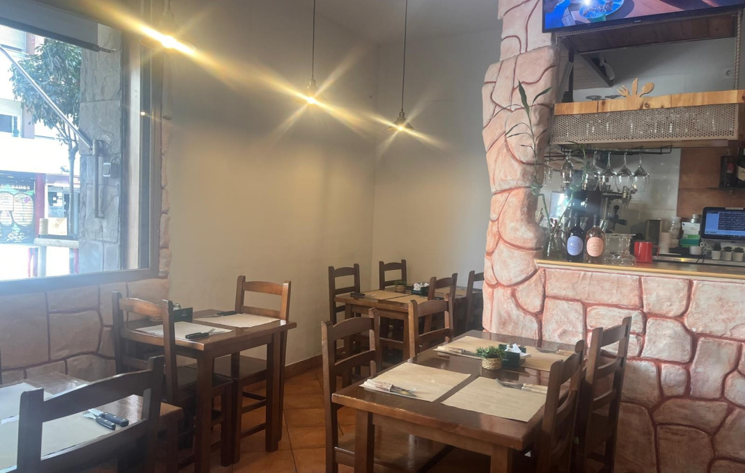 Traspaso - Bar Restaurante -
Horta - Guinardó