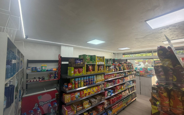 Traspaso - Supermercado -
Sabadell