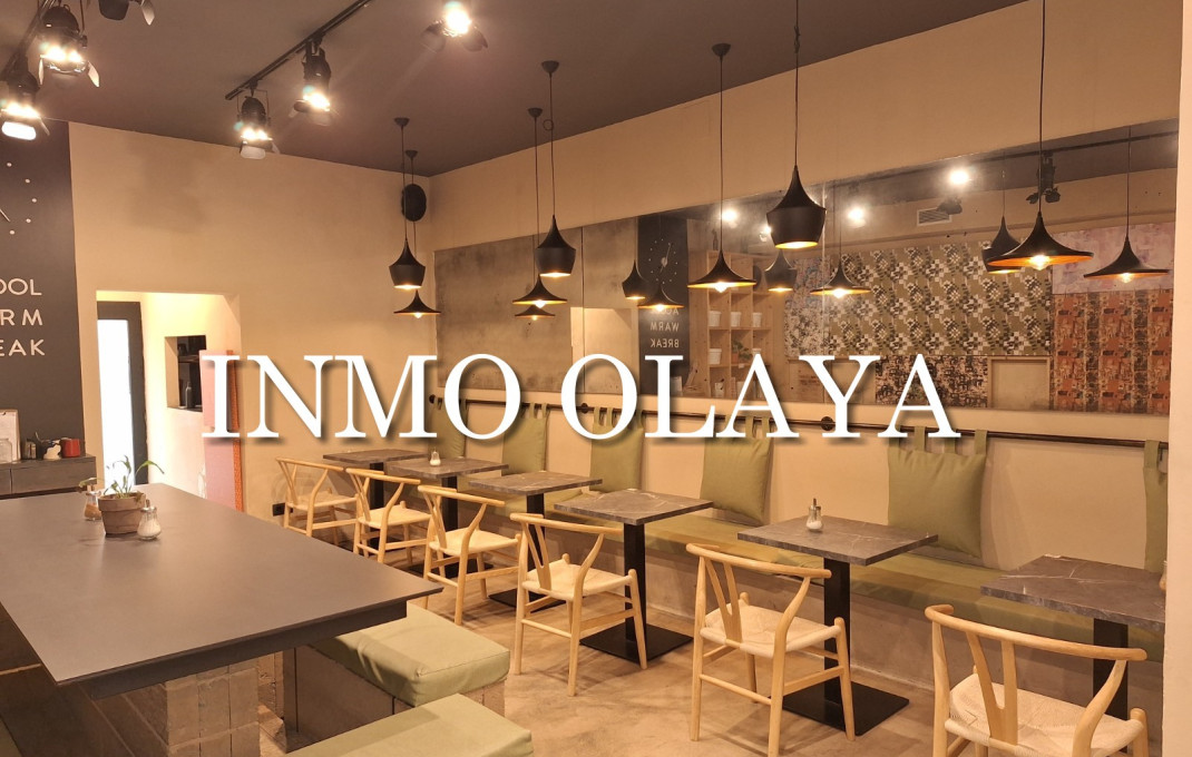 Traspaso - Bar-Cafeteria -
Barcelona - Gràcia