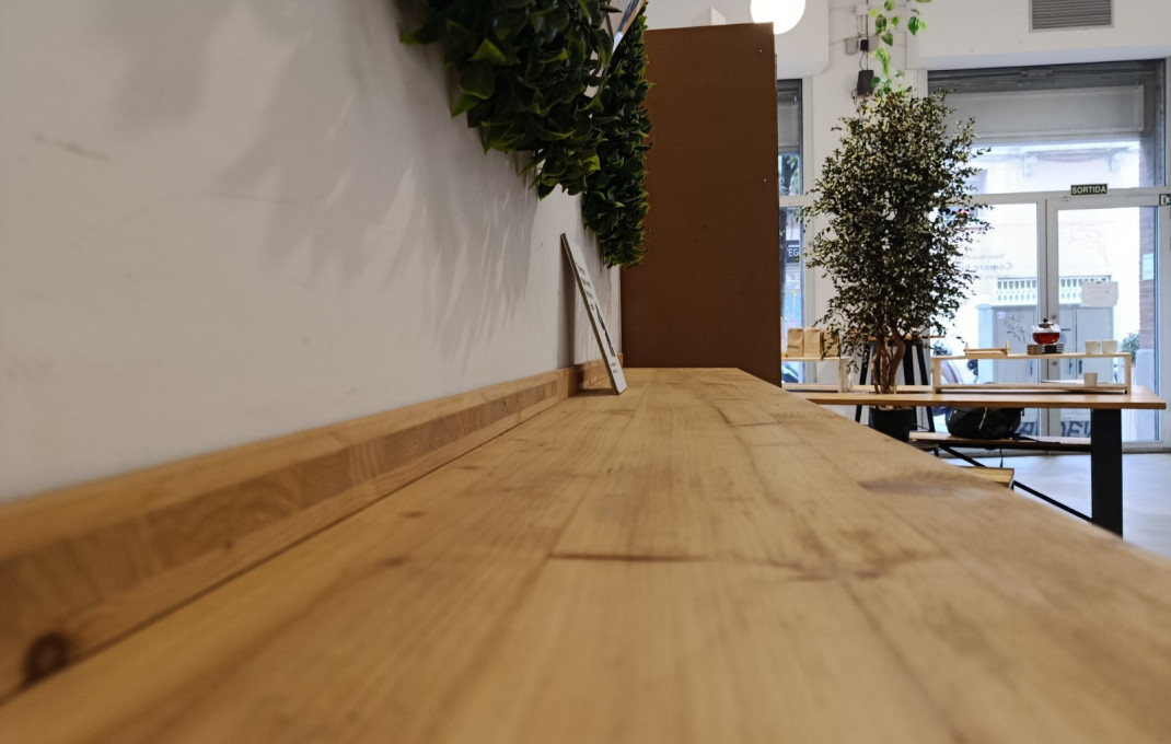 Traspaso - Tienda Alimentacion  -
Barcelona - Gràcia