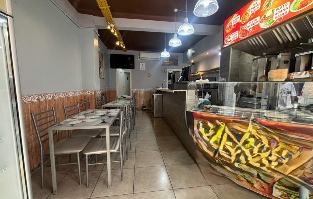 Traspaso - Bar Restaurante -
Barcelona - Nou Barris