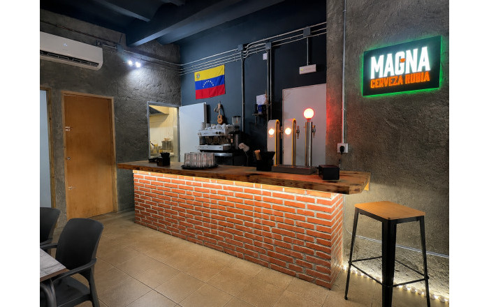 Transfert - Bar Restaurante -
L'Hospitalet de Llobregat - Pubilla Casas
