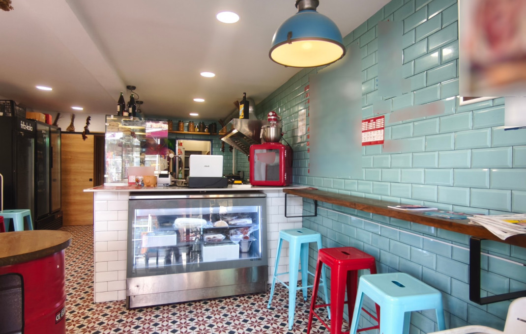 Traspaso - Bar Restaurante -
Castelldefels