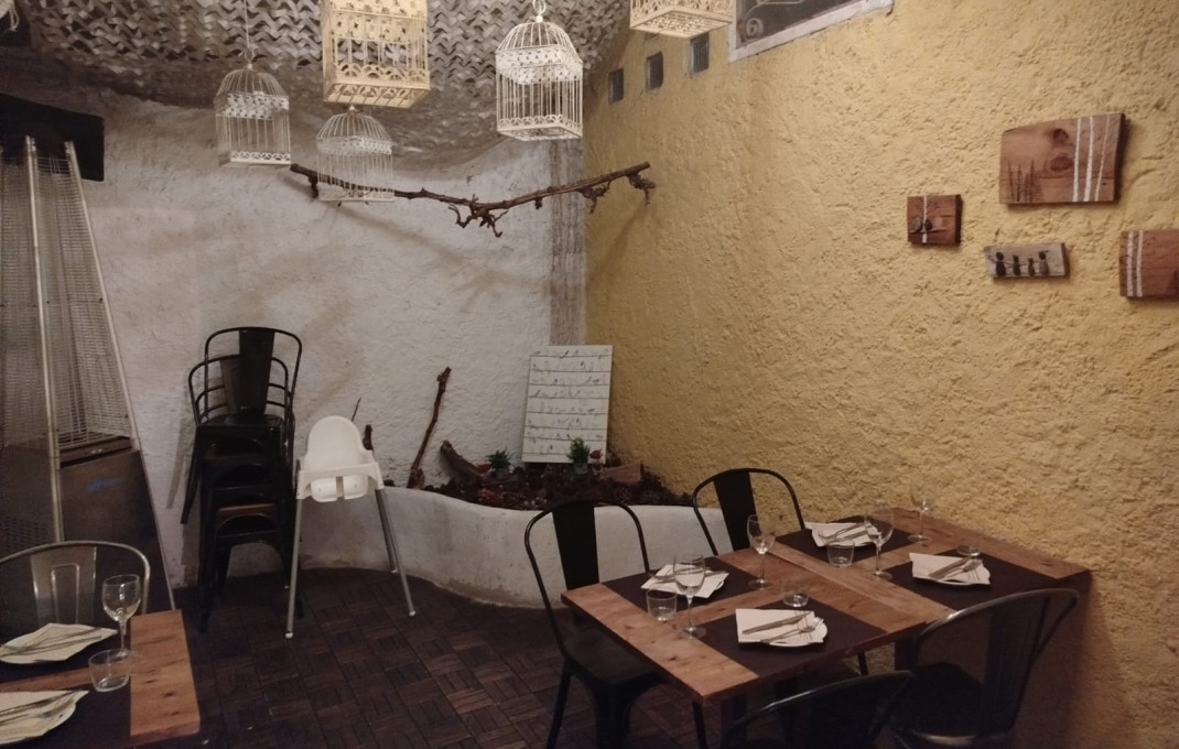 Traspaso - Bar Restaurante -
Barcelona - Gràcia