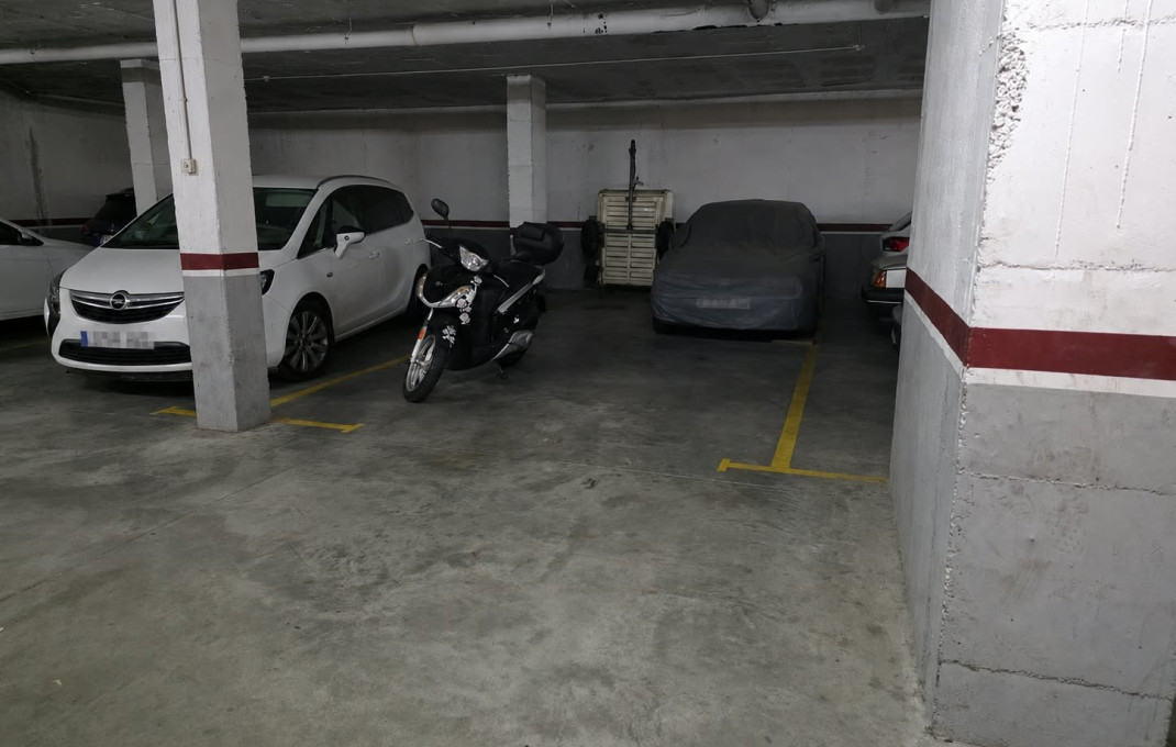 Venta - Parking -
Sant Vicen&ccedil; dels Horts