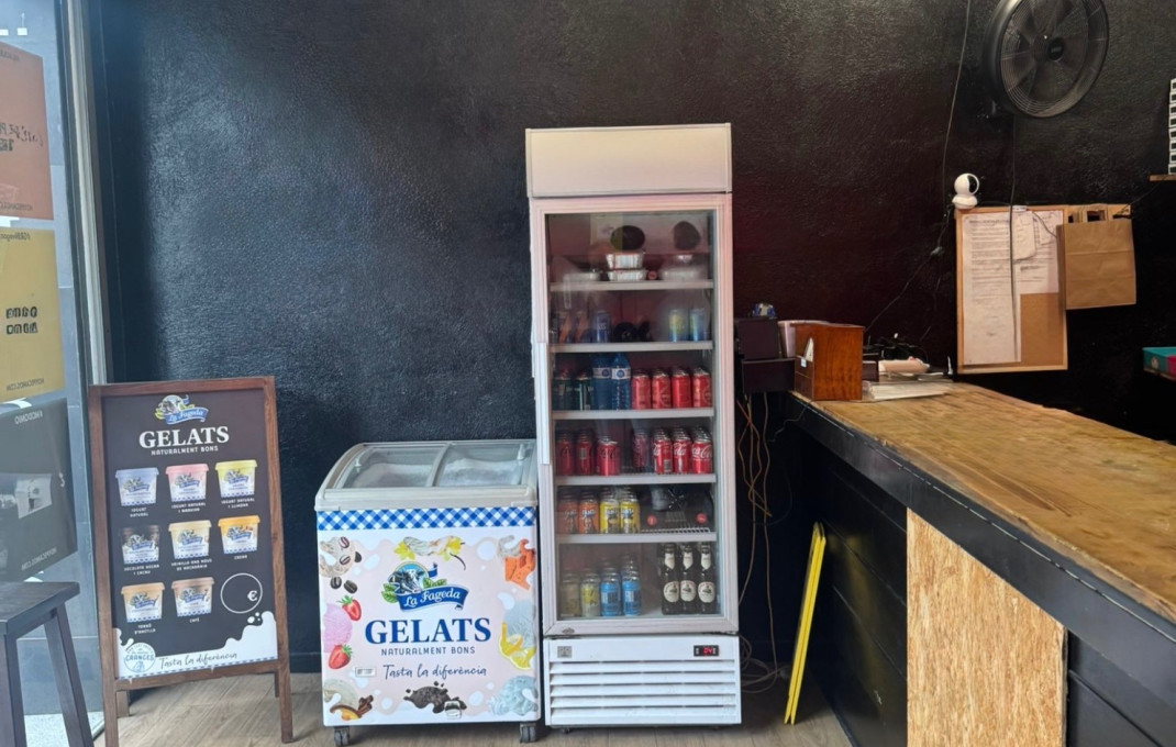 Traspaso - Take Away -
Montgat