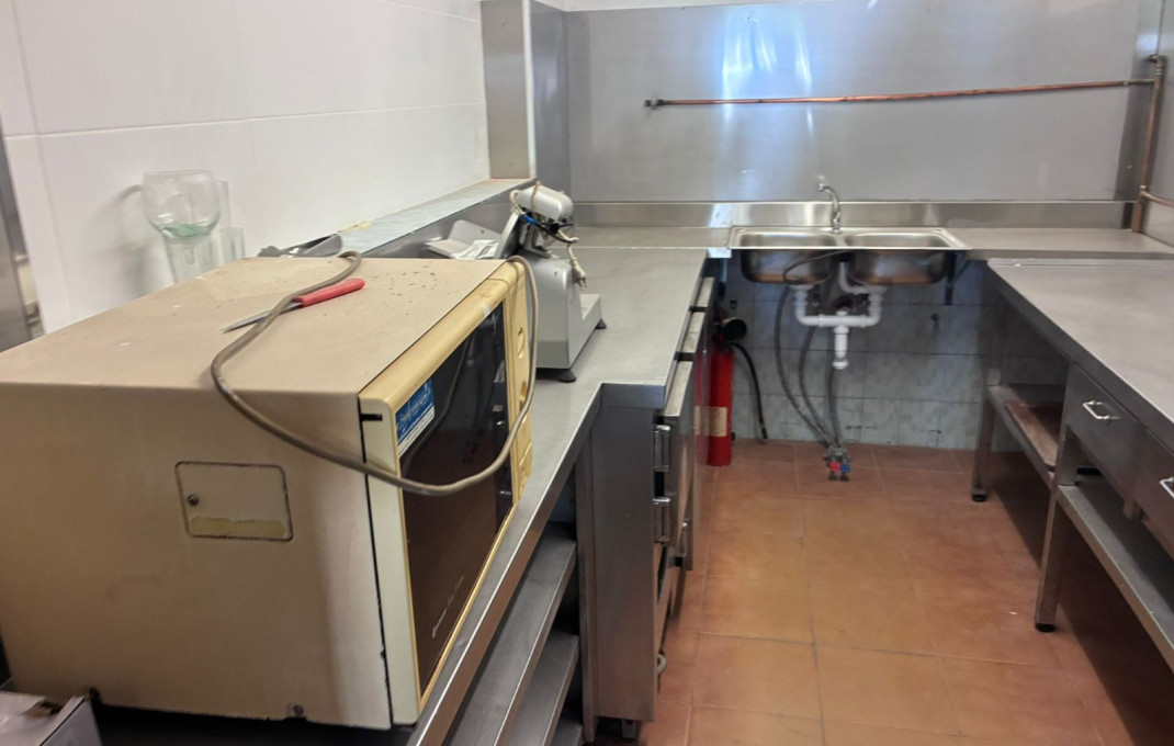 Traspaso - Bar Restaurante -
Sabadell