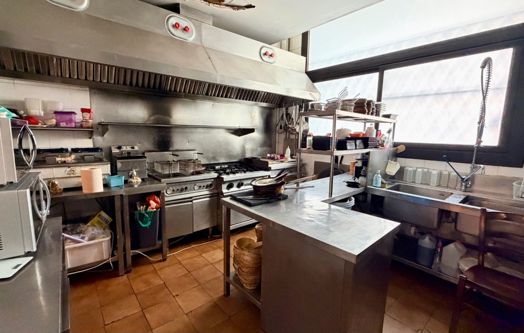 Traspaso - Bar Restaurante -
Barcelona - Poblenou