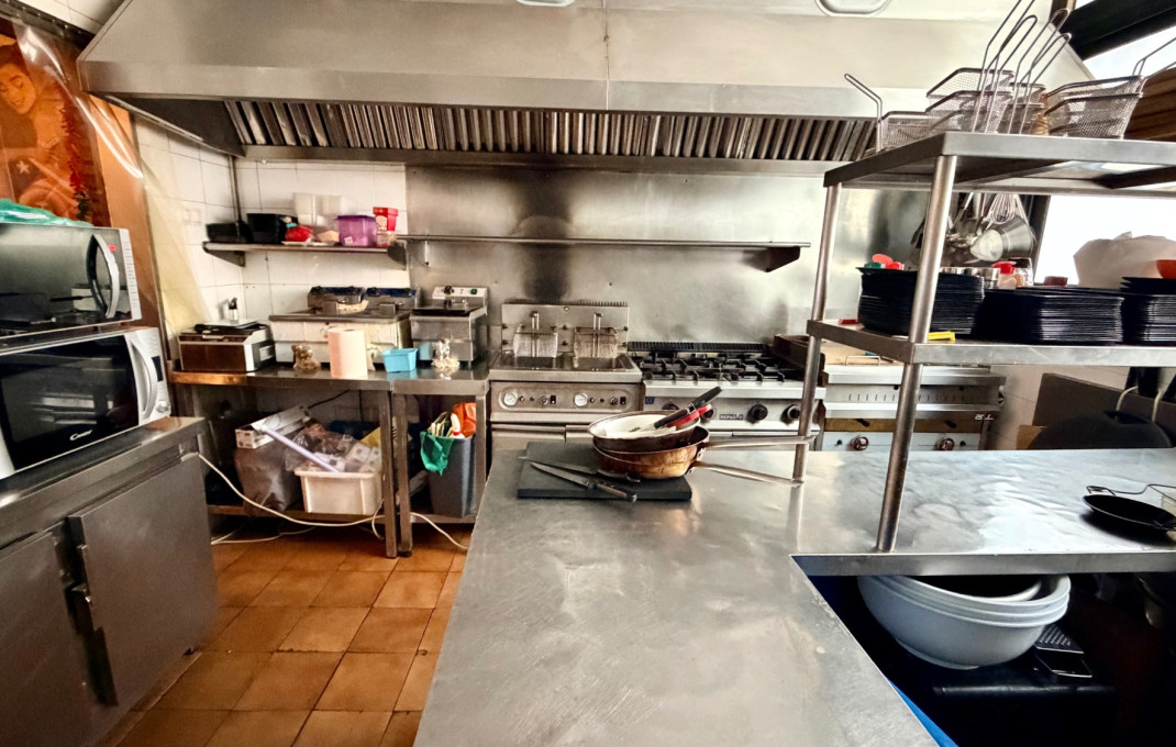 Traspaso - Bar Restaurante -
Barcelona - Poblenou