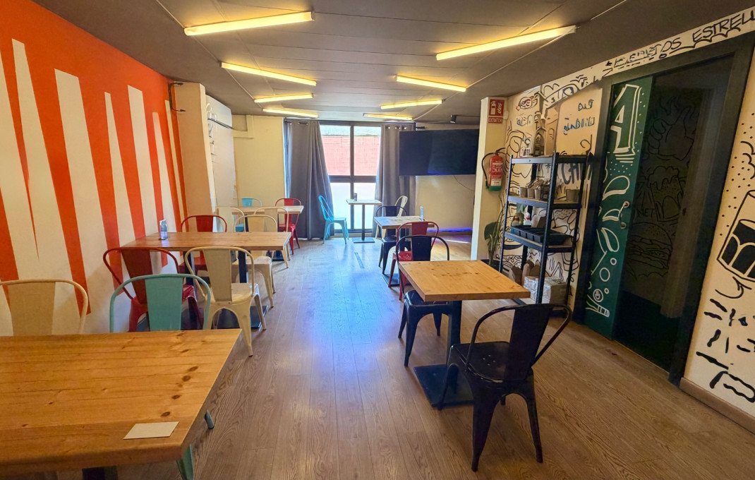 Traspaso - Bar Restaurante -
Barcelona - Poblenou