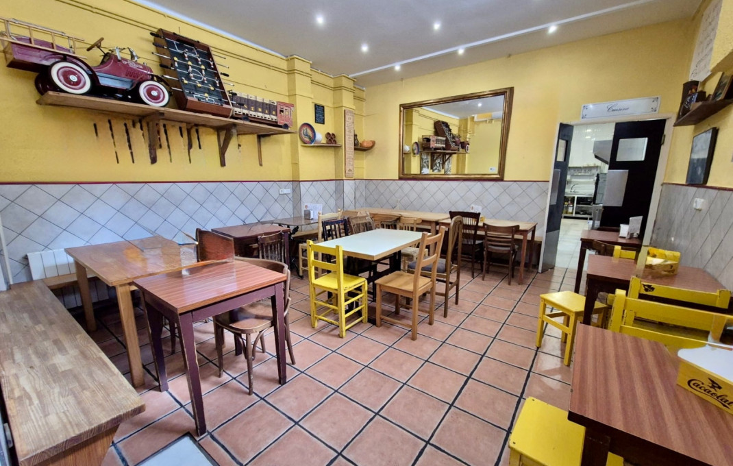 Traspaso - Cafeteria -
Barcelona - Gràcia
