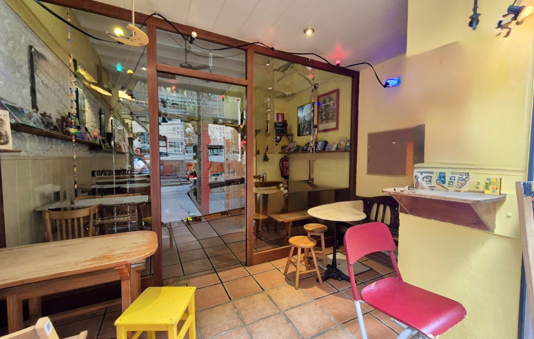 Traspaso - Cafeteria -
Barcelona - Gràcia