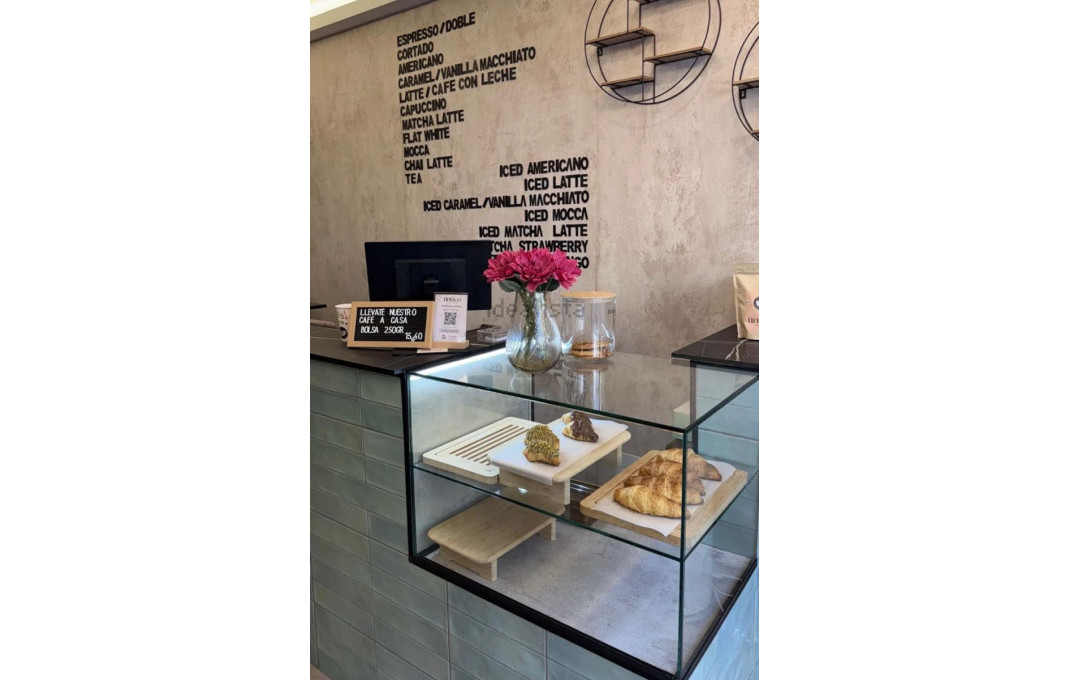 Traspaso - Cafeteria -
Barcelona - Eixample