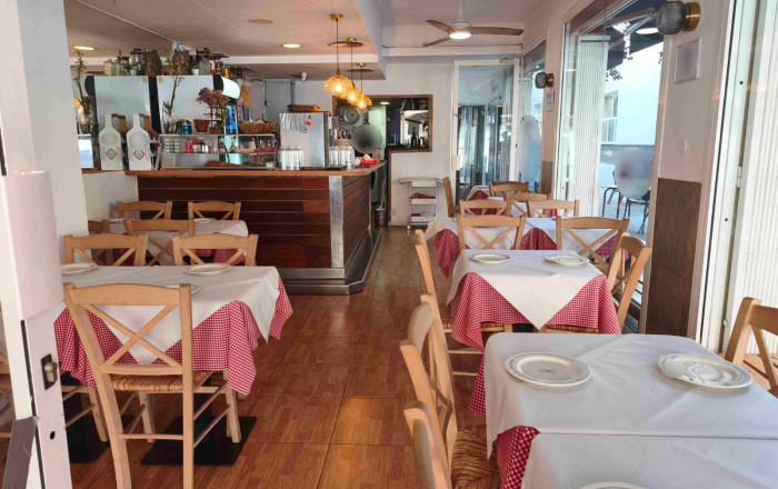 Traspaso - Bar Restaurante -
Barcelona - Clot