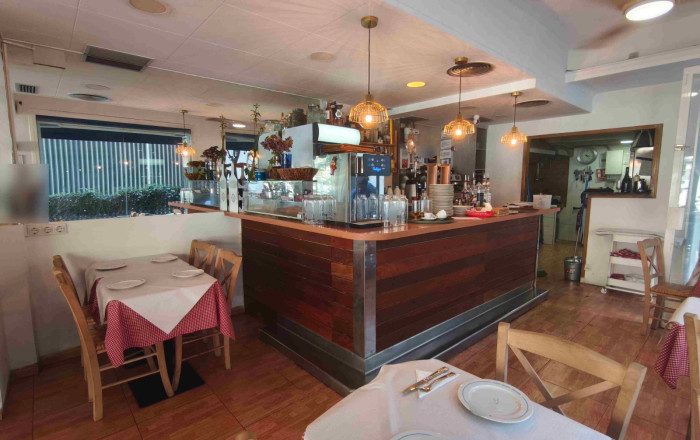Traspaso - Bar Restaurante -
Barcelona - Clot