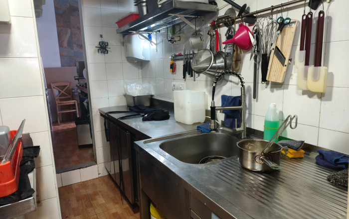 Traspaso - Bar Restaurante -
Barcelona - Clot