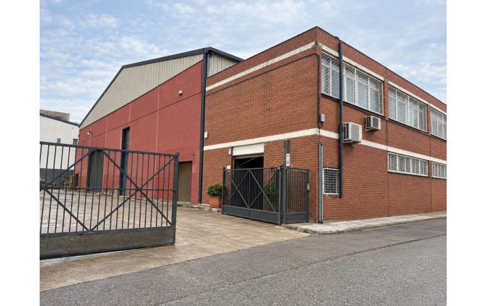 Venta - Naves y solares -
Granollers