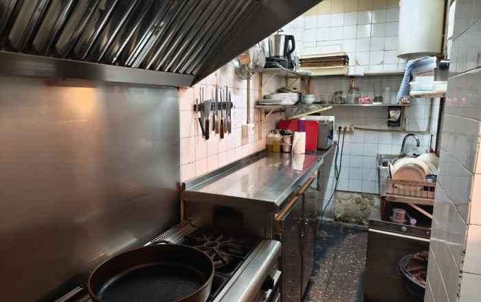 Traspaso - Bar Restaurante -
Barcelona - Gràcia