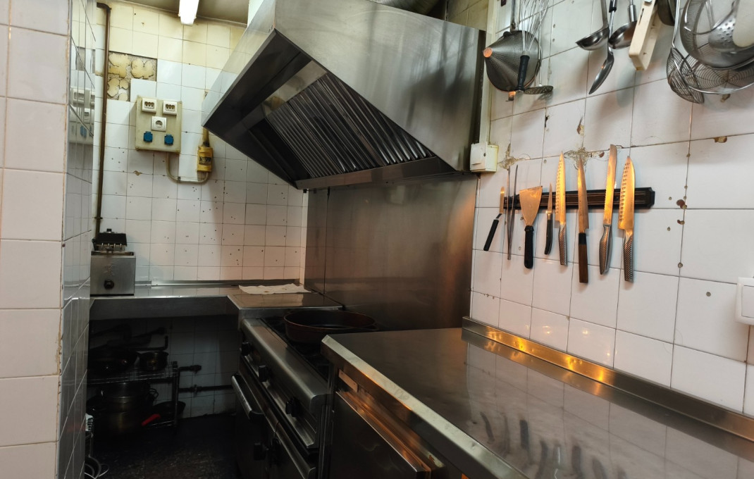Traspaso - Bar Restaurante -
Barcelona - Gràcia