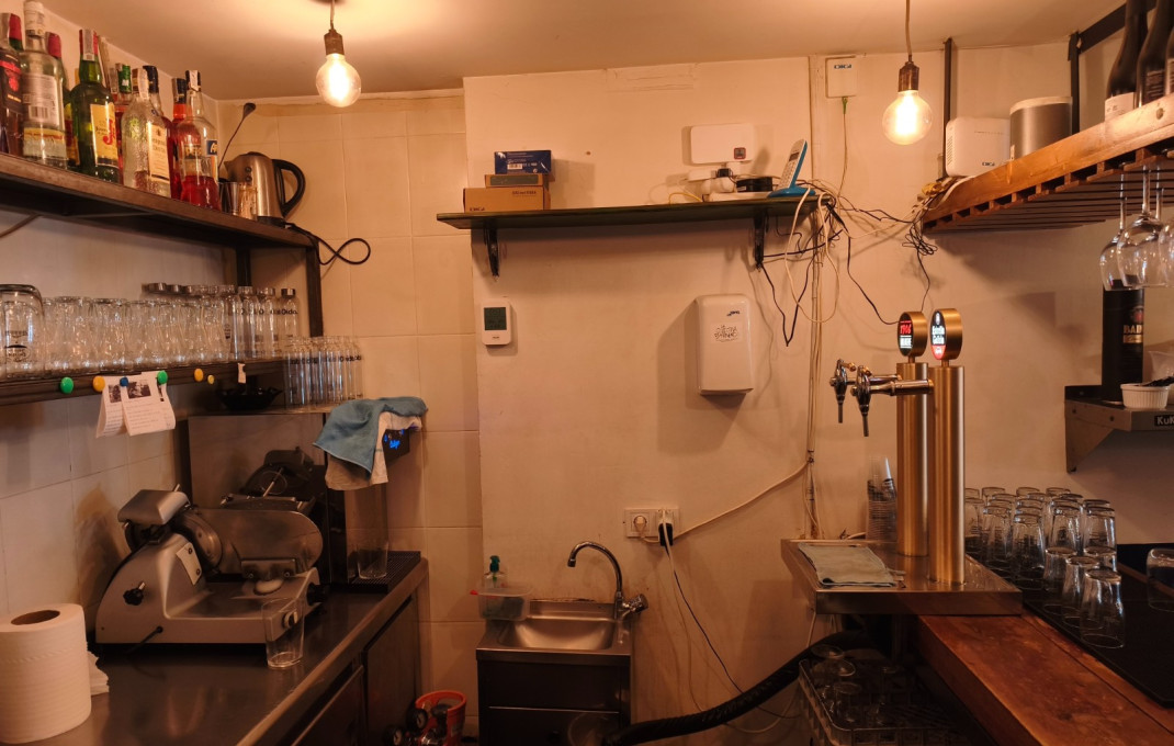 Traspaso - Bar Restaurante -
Barcelona - Gràcia