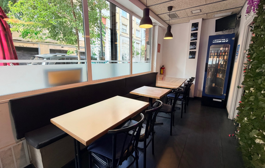 Transfert - Bar Restaurante -
Barcelona - Guinardo