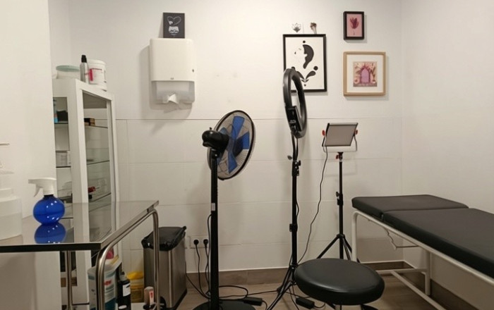Transfert - Peluquerias y Estetica -
Barcelona - Ciutat Vella