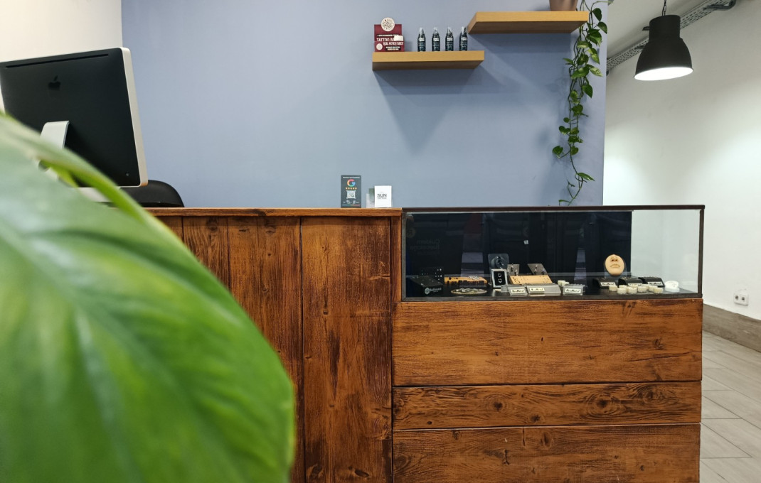 Transfert - Peluquerias y Estetica -
Barcelona - Ciutat Vella