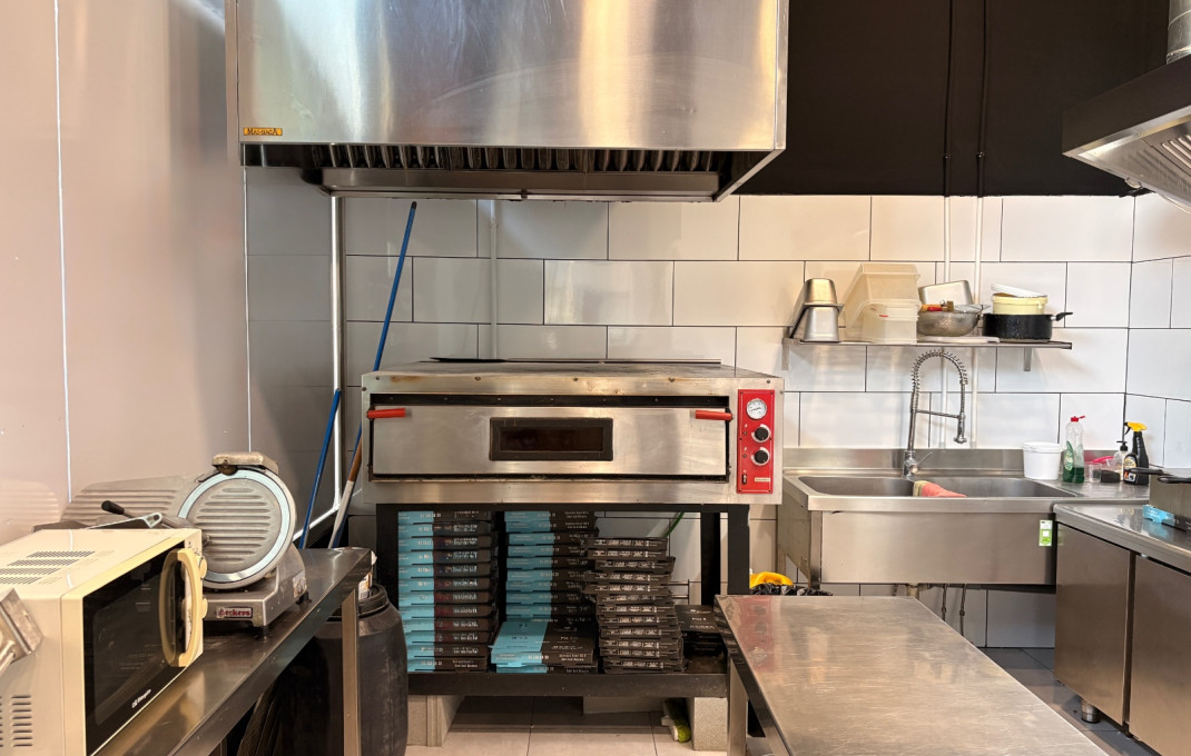 Traspaso - Take Away -
Sant Just Desvern