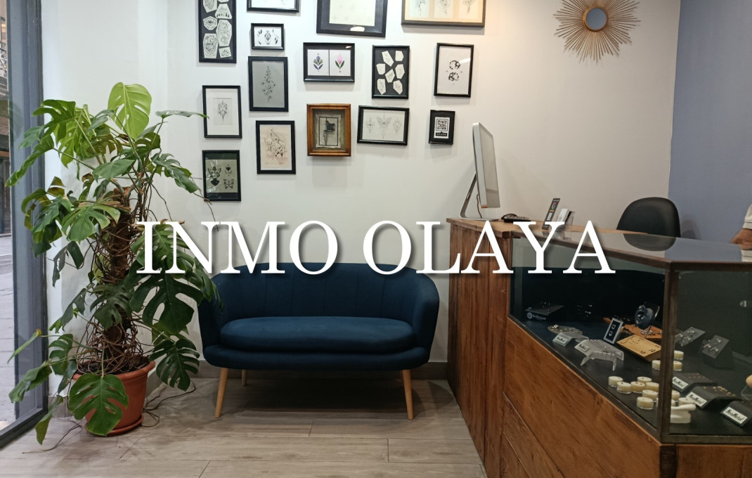 Transfert - Peluquerias y Estetica -
Barcelona - Ciutat Vella