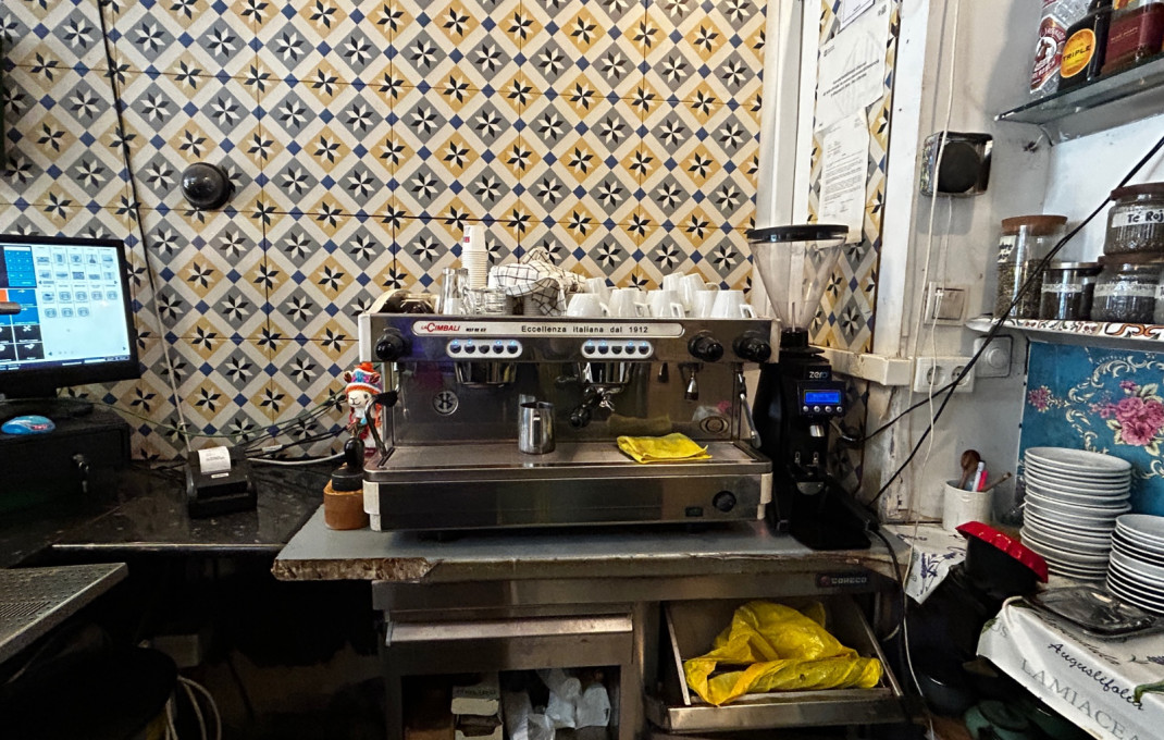 Traspaso - Bar Restaurante -
Barcelona