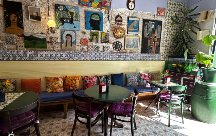 Traspaso - Bar Restaurante -
Barcelona