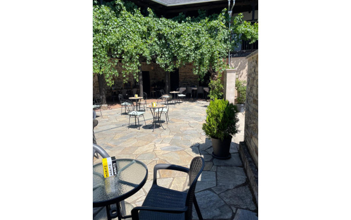 Sale - Hoteles -
León - Quintanilla del Valle