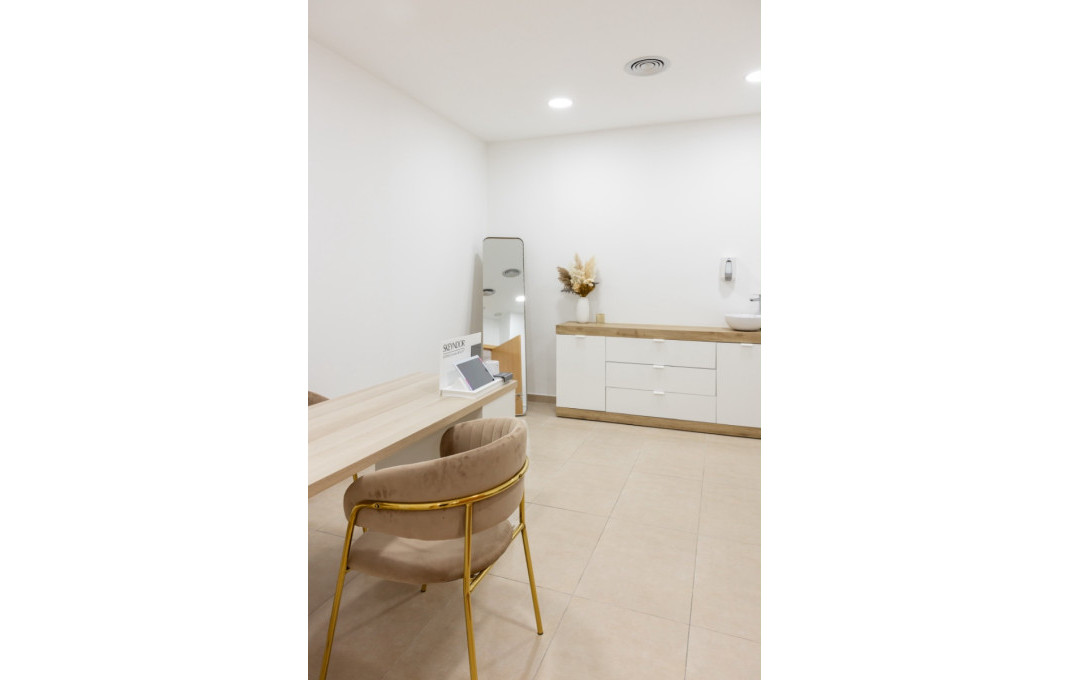 Traspaso - Peluquerias y Estetica -
L'Hospitalet de Llobregat