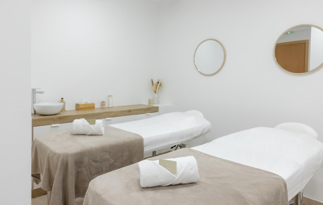Traspaso - Peluquerias y Estetica -
L'Hospitalet de Llobregat
