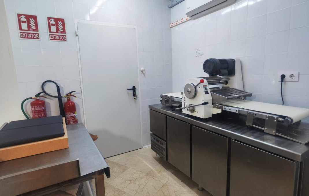 Traspaso - Licencia C2 -
Barcelona - Sarria-Sant Gervasi