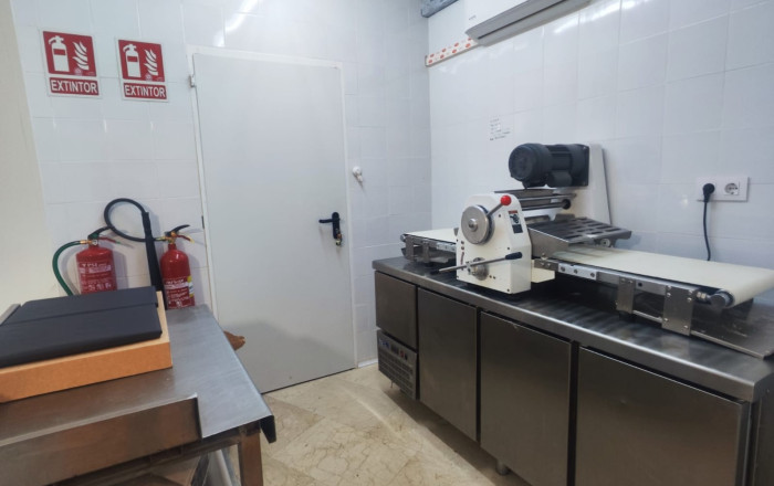 Traspaso - Licencia C2 -
Barcelona - Sarria-Sant Gervasi